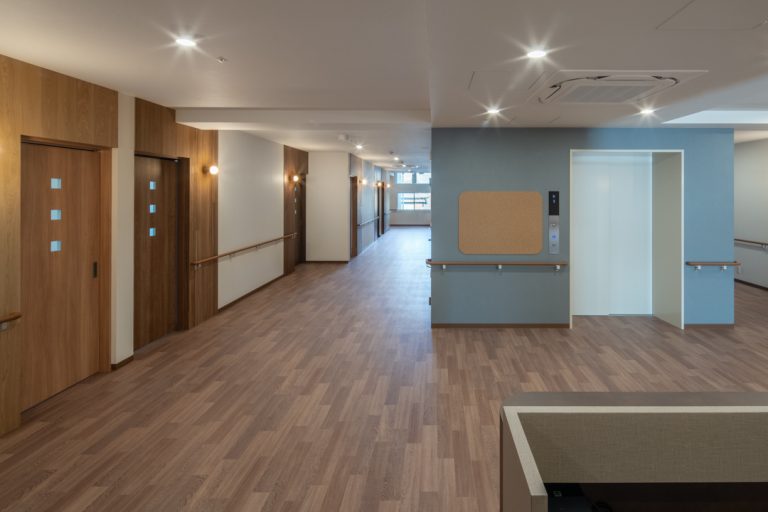 050TAH07489-Edit ToLoLo studio
